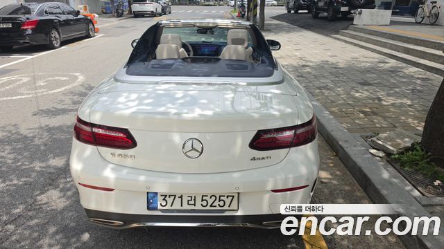 Mercedes-Benz E-Class из Кореи Encar