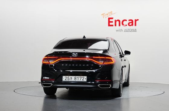 Hyundai Grandeur 2.4 Modern — пробег 201 757 км — фото 4 из 5