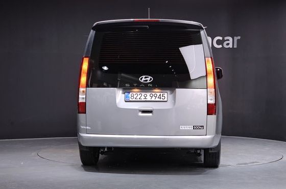 Hyundai Staria L3.5 Cargo 5-Seater Modern — пробег 5 467 км — фото 4 из 5