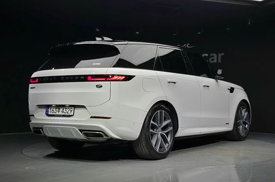 Land Rover Range Rover Sport P360 Autobiography — пробег 44 237 км — фото 2 из 5