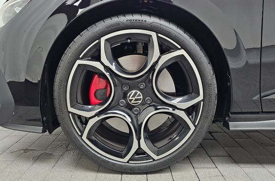 Volkswagen Golf 2.0 GTI — пробег 379 км — фото 5 из 5