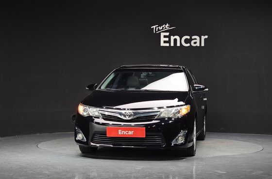 Toyota Camry 2.5 XLE — пробег 130 168 км — фото 3 из 5