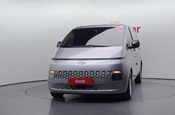 Hyundai Staria Cargo 3-Seater Smart — пробег 144 681 км — фото 3 из 5