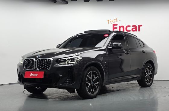 BMW X4 xDrive20i M Sport — пробег 28 069 км — фото 1 из 5