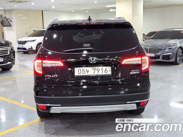 Honda Pilot 3.5 Elite — пробег 69 346 км — фото 3 из 5
