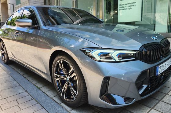 BMW 3-Series 320i M Sport — пробег 470 км — фото 3 из 5