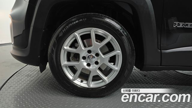 Jeep Renegade 2.4 Limited — пробег 65 188 км — фото 5 из 5