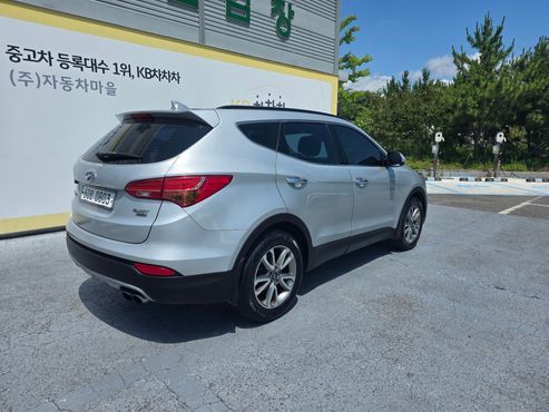 Hyundai Santafe Diesel(e-VGT) 2.2 4WD Premium — пробег 165 708 км — фото 4 из 5