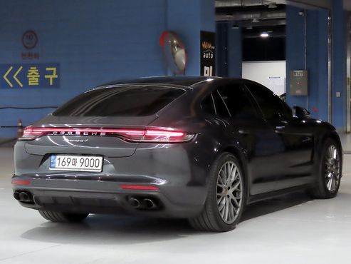Porsche Panamera 2.9 AWD — пробег 82 479 км — фото 2 из 5