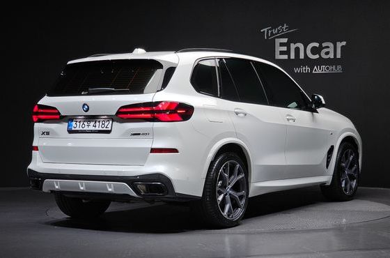 BMW X5 xDrive 40i M Sport — пробег 5 819 км — фото 2 из 5