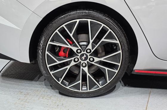 Hyundai AVANTE 2.0 N — пробег 82 086 км — фото 5 из 5