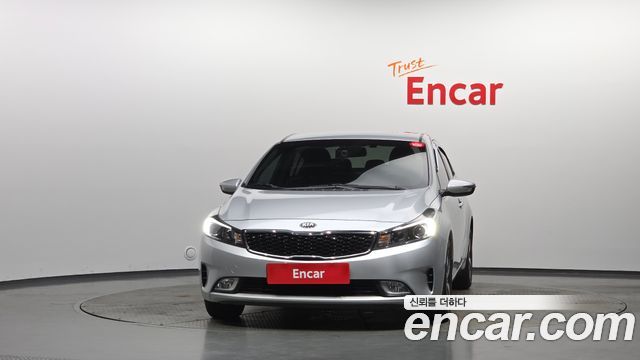 Kia K3 из Кореи Encar