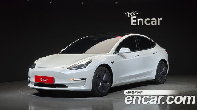 Tesla Model 3 Long Range AWD — пробег 82 661 км — фото 1 из 5