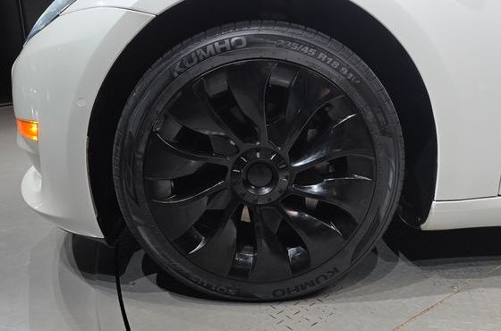 Tesla Model 3 Long Range AWD — пробег 84 834 км — фото 5 из 5