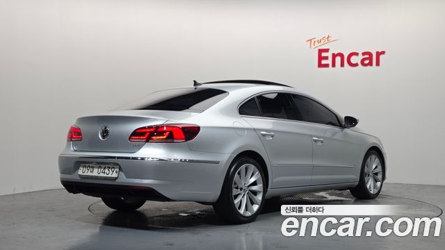 Volkswagen CC 2.0 TSI — пробег 171 386 км — фото 2 из 5