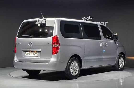 Hyundai Starex Van 3-Seater Smart — пробег 41 712 км — фото 2 из 5