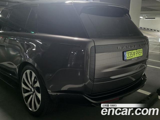 Land Rover Range Rover P530 Autobiography Long Wheel Base — пробег 35 000 км — фото 4 из 5