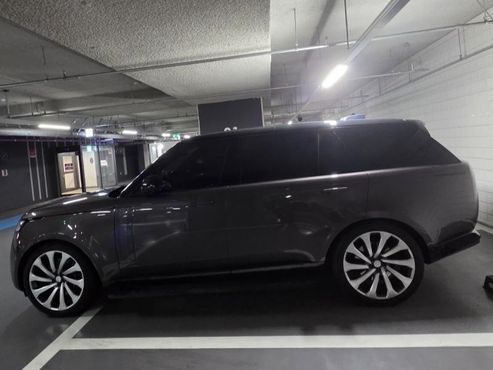 Land Rover Range Rover P530 Autobiography Long Wheel Base — пробег 35 000 км — фото 5 из 5