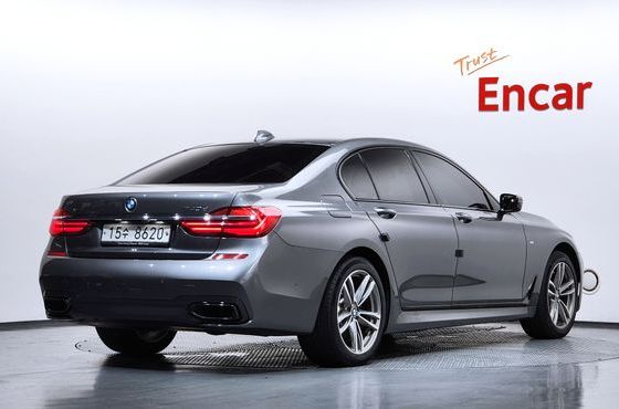 BMW 7-Series 740d xDrive M Sport — пробег 107 670 км — фото 2 из 5
