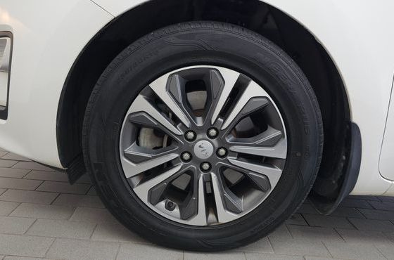 Kia Carnival 11-Seater Prestige — пробег 186 940 км — фото 5 из 5