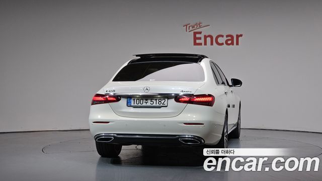 Mercedes-Benz E-Class из Кореи Encar