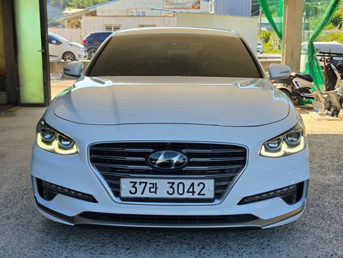 Hyundai Grandeur Exclusive Special — пробег 142 000 км — фото 1 из 5