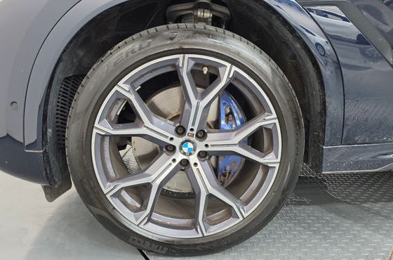 BMW X6 xDrive40i M Sport — пробег 72 909 км — фото 5 из 5