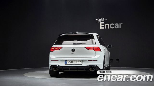 Volkswagen Golf из Кореи Encar