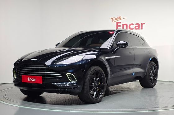 Astonmartin DBX 4.0 V8 — пробег 20 925 км — фото 1 из 5