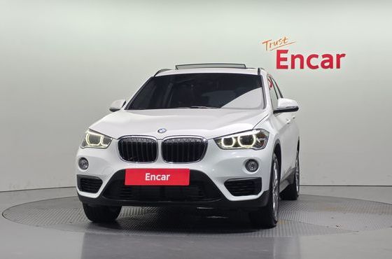 BMW X1 xDrive 18d Joy — пробег 102 960 км — фото 3 из 5