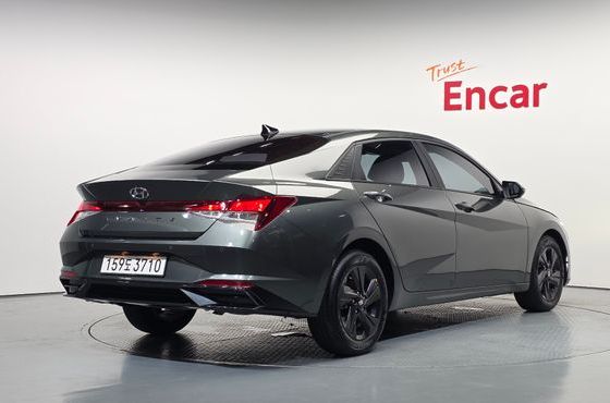 Hyundai AVANTE 1.6 Modern — пробег 4 970 км — фото 2 из 5