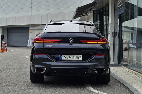 BMW X6 xDrive40i M Sport — пробег 51 663 км — фото 4 из 5