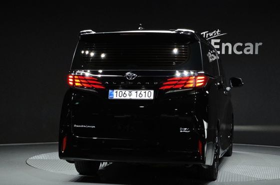 Toyota Alphard 2.5 HEV Executive AWD — пробег 14 663 км — фото 4 из 5