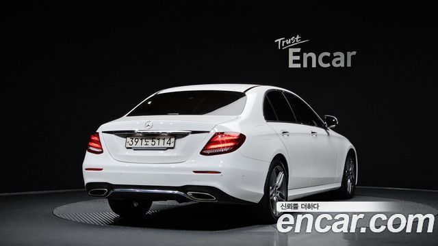 Mercedes-Benz E-Class из Кореи Encar