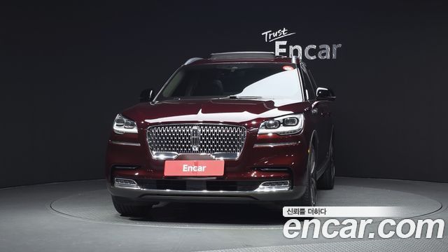 Lincoln Aviator 3.0 Reserve  AWD — пробег 75 017 км — фото 3 из 5