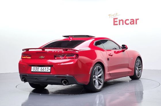 Chevrolet (Daewoo) Camaro SS 6.2 V8 Volcano Red — пробег 21 600 км — фото 2 из 5