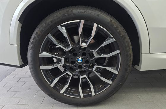 BMW X5 xDrive 30d M Sport — пробег 7 009 км — фото 5 из 5