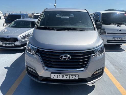 Hyundai Starex Wagon 12-Seater Smart — пробег 58 955 км — фото 3 из 5