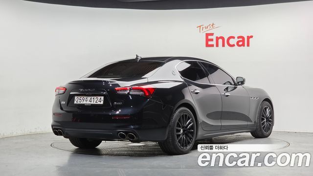 Maserati Ghibli из Кореи Encar