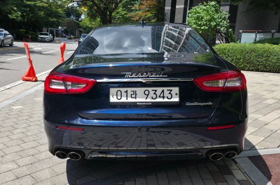 Maserati Quattroporte 3.0 Diesel Granlusso — пробег 120 000 км — фото 4 из 5