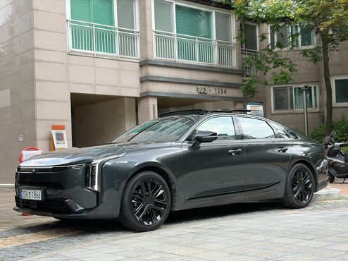 Kia K8 Signature Black — пробег 30 200 км — фото 2 из 5