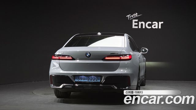 BMW i7 из Кореи Encar