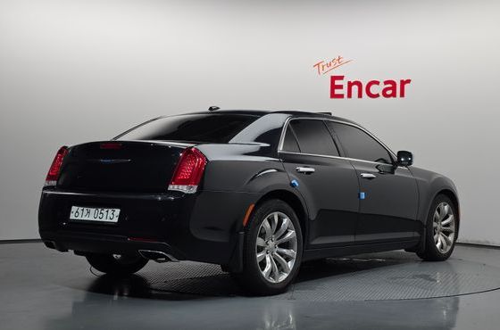 Chrysler 300C 3.6 — пробег 112 704 км — фото 2 из 5