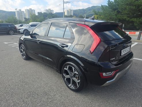 Kia Niro Signature — пробег 50 000 км — фото 2 из 5