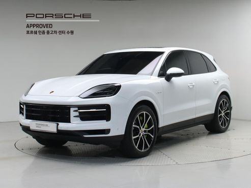 Porsche Cayenne 3.0 S E-Hybrid — пробег 11 642 км — фото 1 из 5