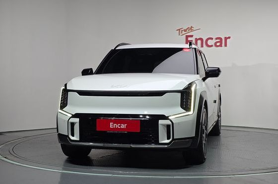 Kia EV9 Long Range 4WD GT Line — пробег 55 230 км — фото 3 из 5