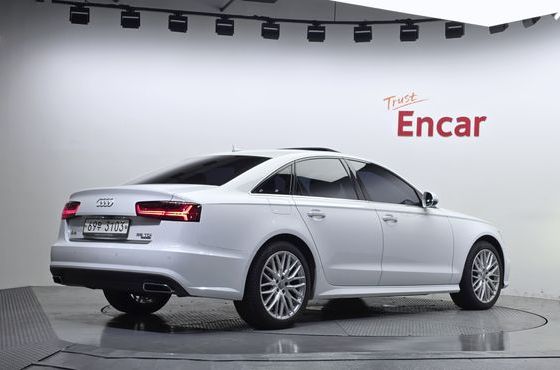 Audi A6 35 TDI Premium C7 — пробег 93 364 км — фото 2 из 5