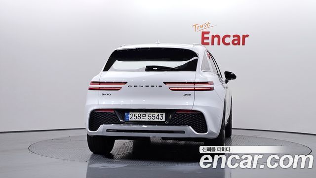 Genesis GV70 из Кореи Encar