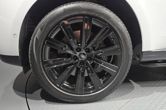 Land Rover Range Rover P530 Autobiography Long Wheel Base — пробег 102 440 км — фото 5 из 5