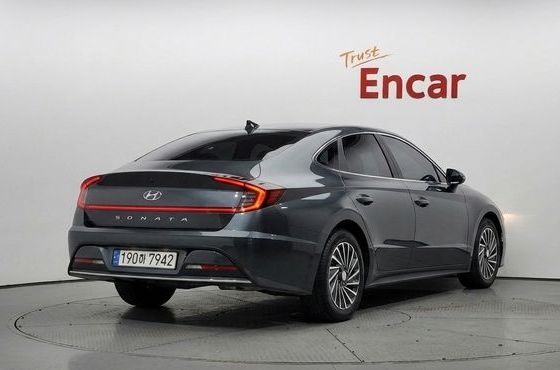 Hyundai Sonata Premium Plus — пробег 27 405 км — фото 2 из 5